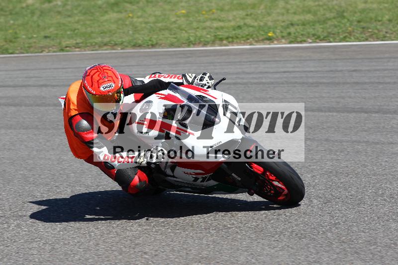 /Archiv-2022/07 16.04.2022 Speer Racing ADR/Instruktorengruppe/11